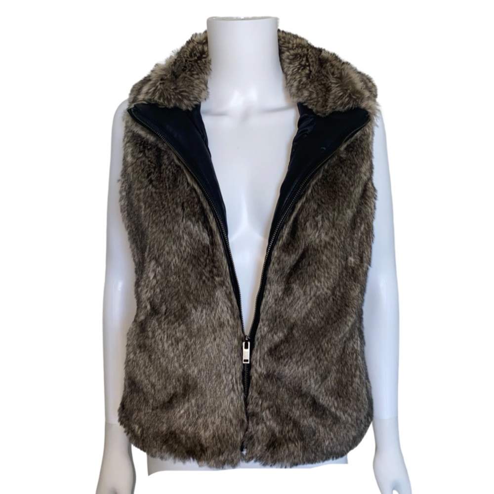 Banana Republic Brown Faux Fur Satin Lined Vest - Picture 3 of 16